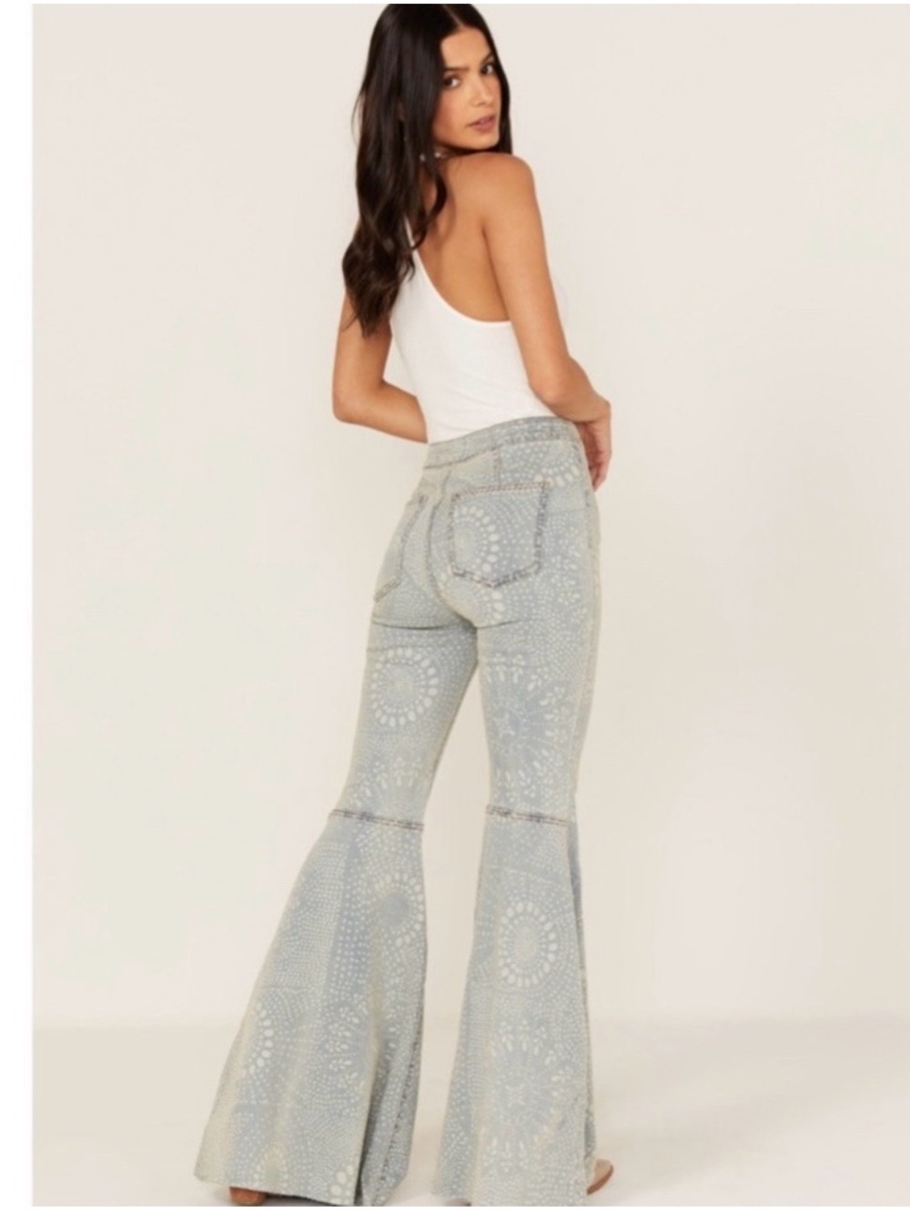 Free People Just Float On Flare Jeans in Geo Print sz 29